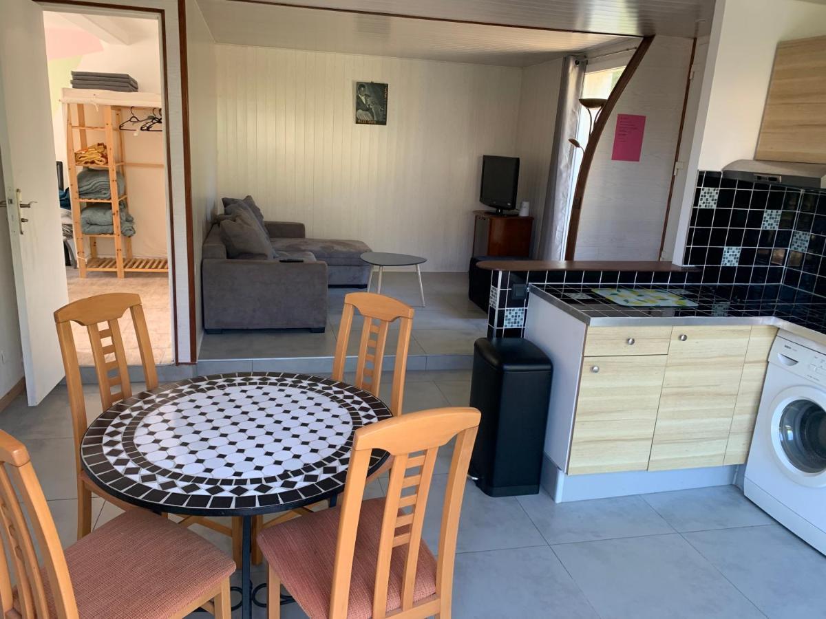 Magnifique Bas De Villa Deux Chambres Situe Pres Des Plages Et Du Golf Сен-Бріак-сюр-Мер Екстер'єр фото