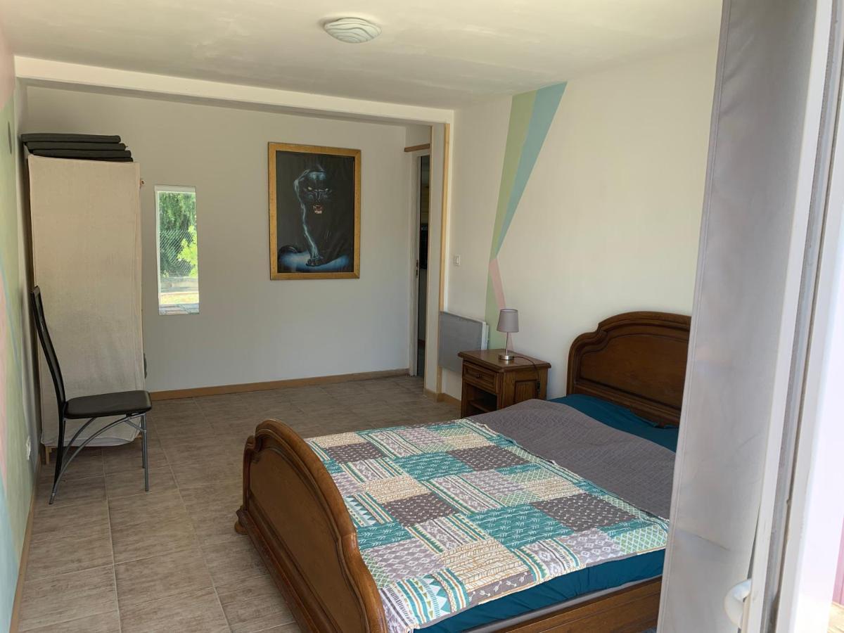 Magnifique Bas De Villa Deux Chambres Situe Pres Des Plages Et Du Golf Сен-Бріак-сюр-Мер Екстер'єр фото